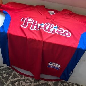 Phillies MLB Baseball jersey red Men size Large Philadelphia short sleeve shirt
